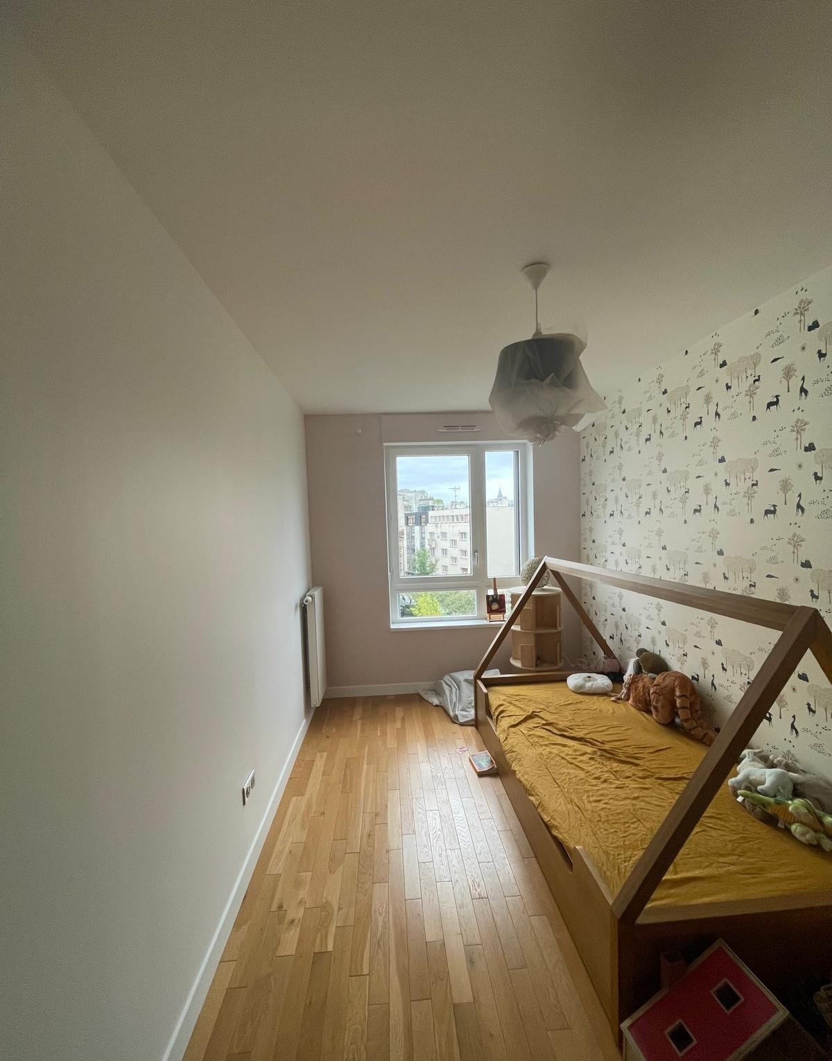 Couloir et chambres en couleurs à Boulogne-Billancourt, photo 4