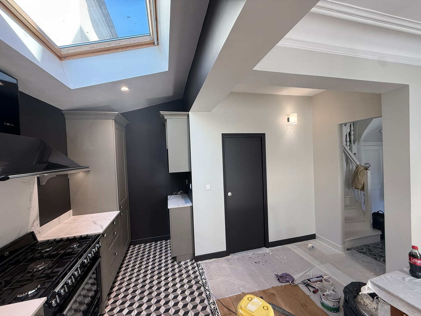Peinture d'une cuisine et de WC à Colombes : retrouver les bonnes couleurs — photo 4