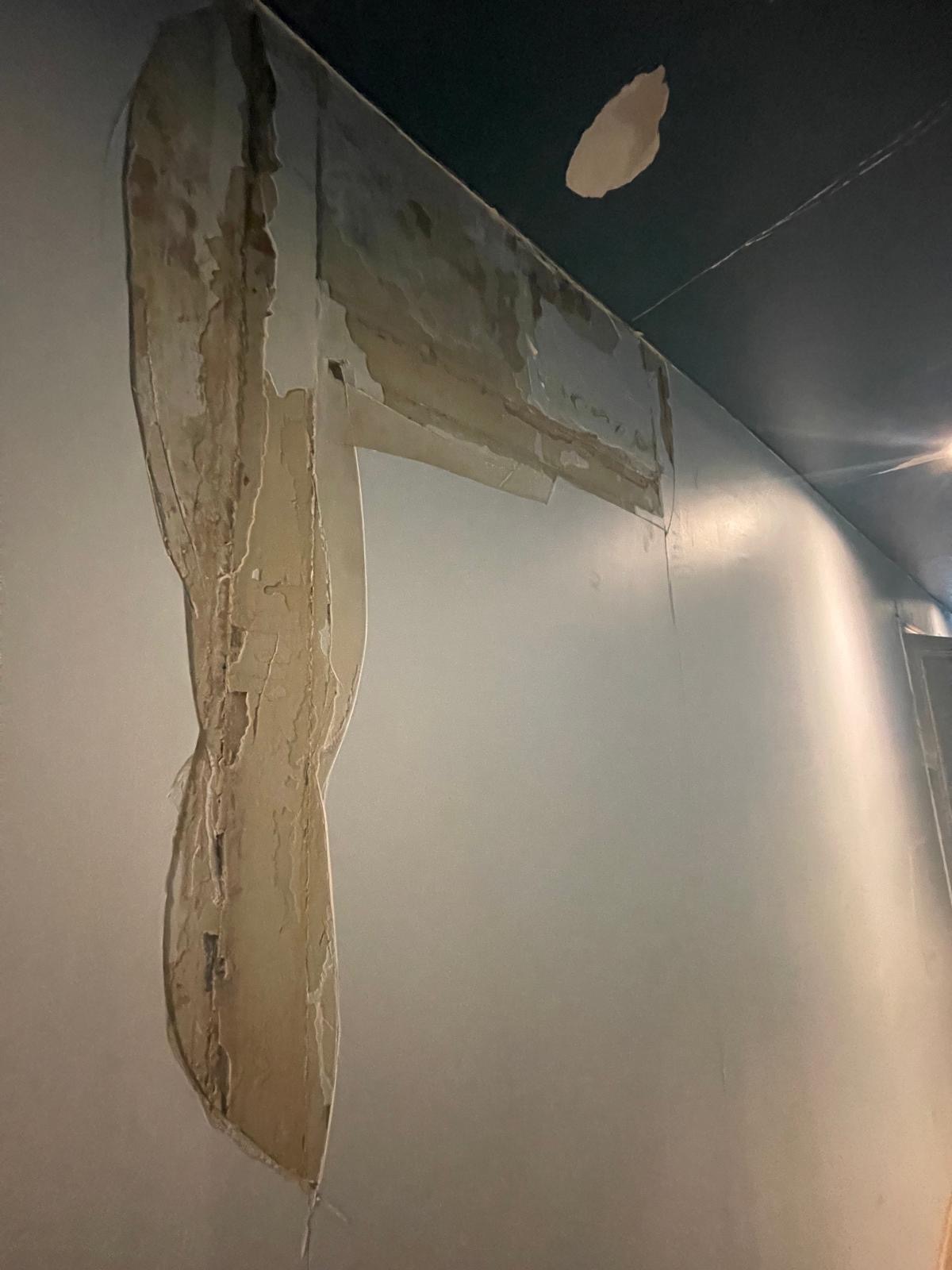 Reprise de cloisonnement et peinture d'un couloir à Paris 16e — photo du chantier
